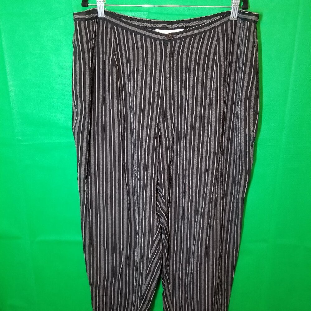 Liz Claiborne Black Grey Striped Wide Leg Casual Work Pants Size 22P‎ Party